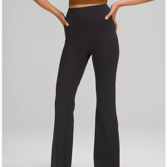 Lululemon Grove super high rise pant size 8 brand new without tag - Picture 3 of 6